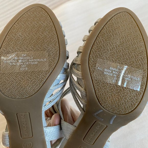 NWT Women’s LIGHT GREY OPEN TOE HIGH HEELD SHOES SIZE 7 - Picture 6 of 8